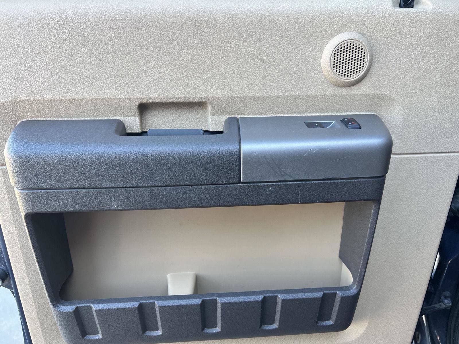 Used 2014 Ford F250 Lariat w/ Lariat Ultimate Package image 18