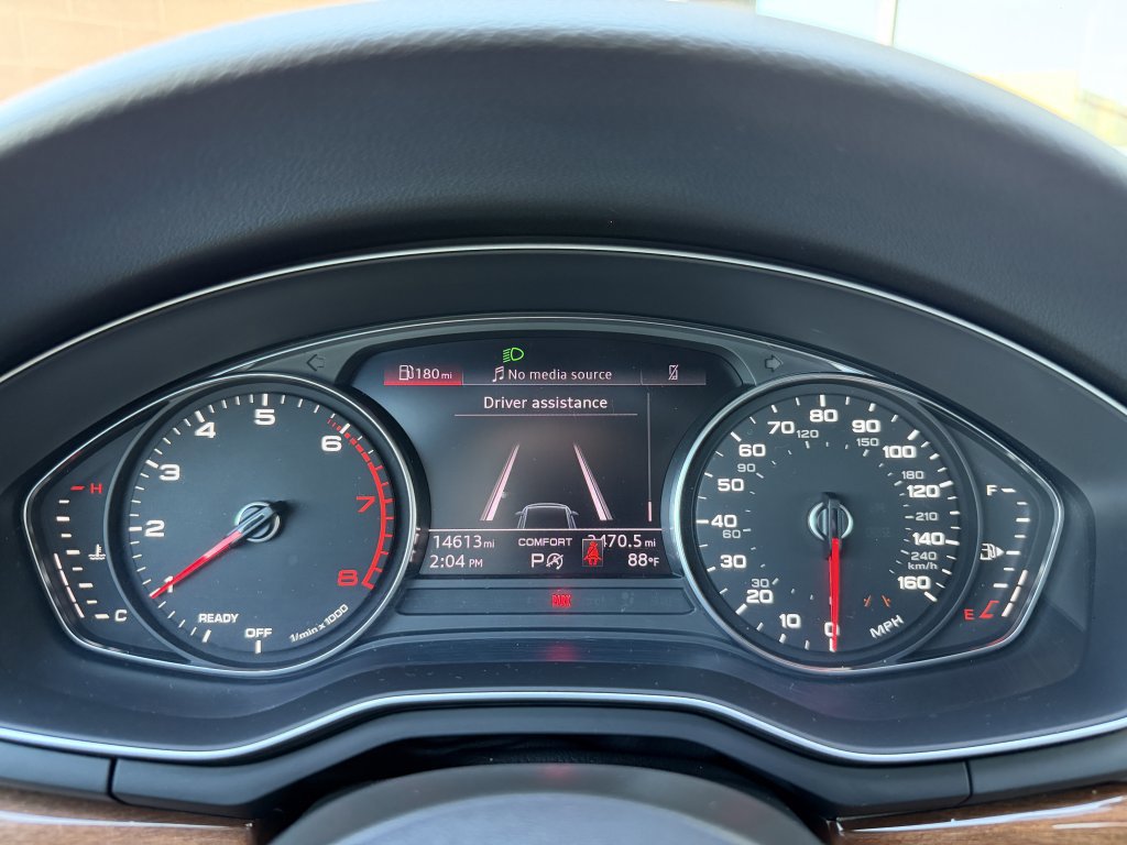 Used 2022 Audi A4 2.0T Premium w/ Convenience Package AWD/4WD image 20