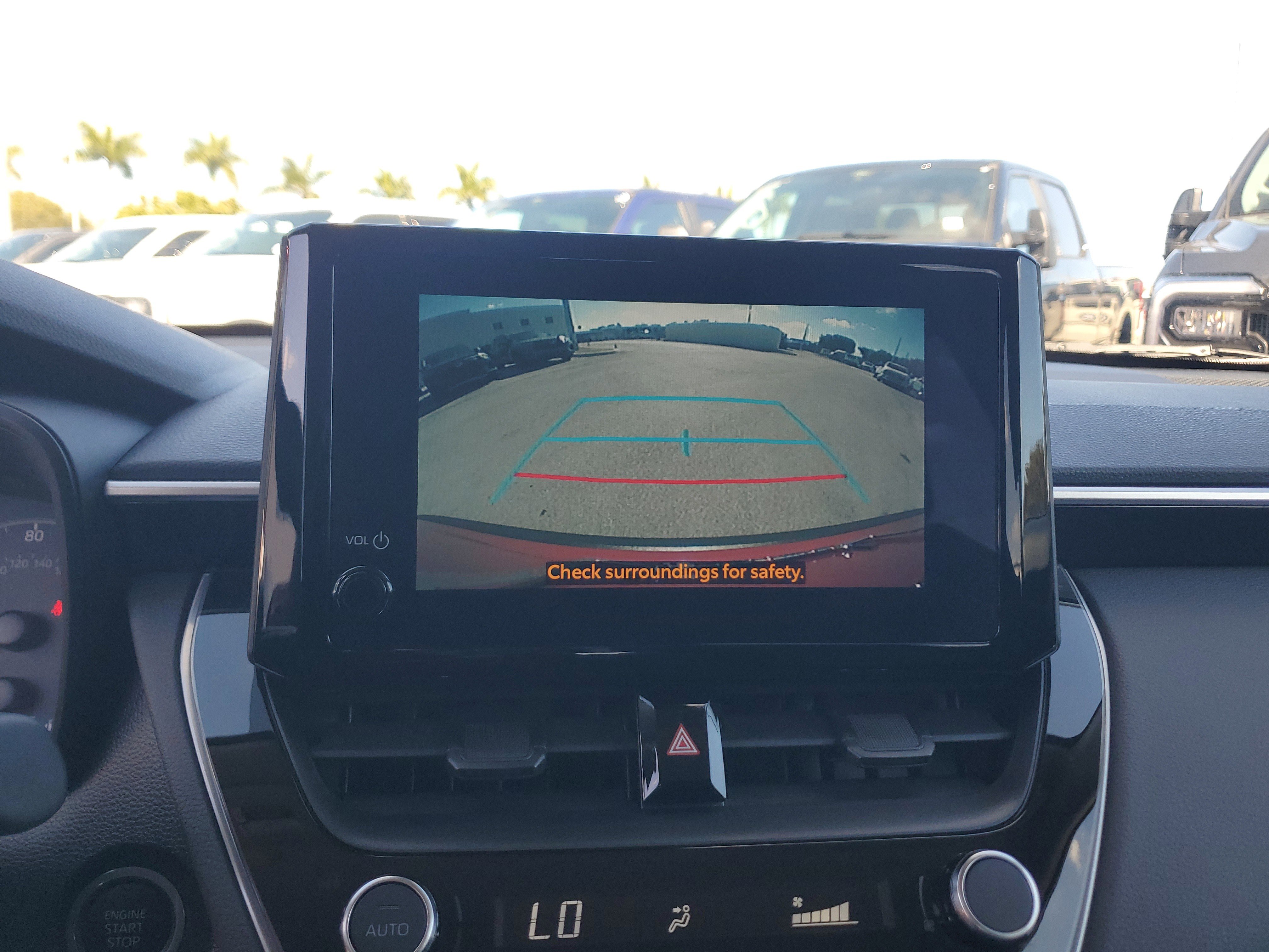 Used 2023 Toyota Corolla Cross LE image 10