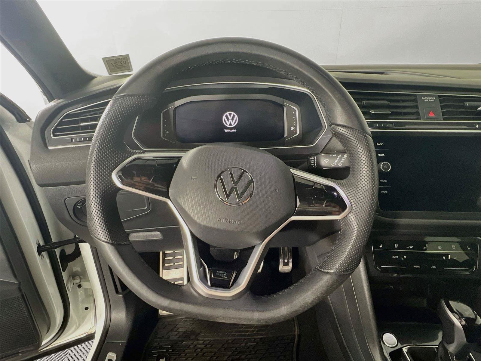 Used 2024 Volkswagen Tiguan SEL R-Line AWD/4WD image 12