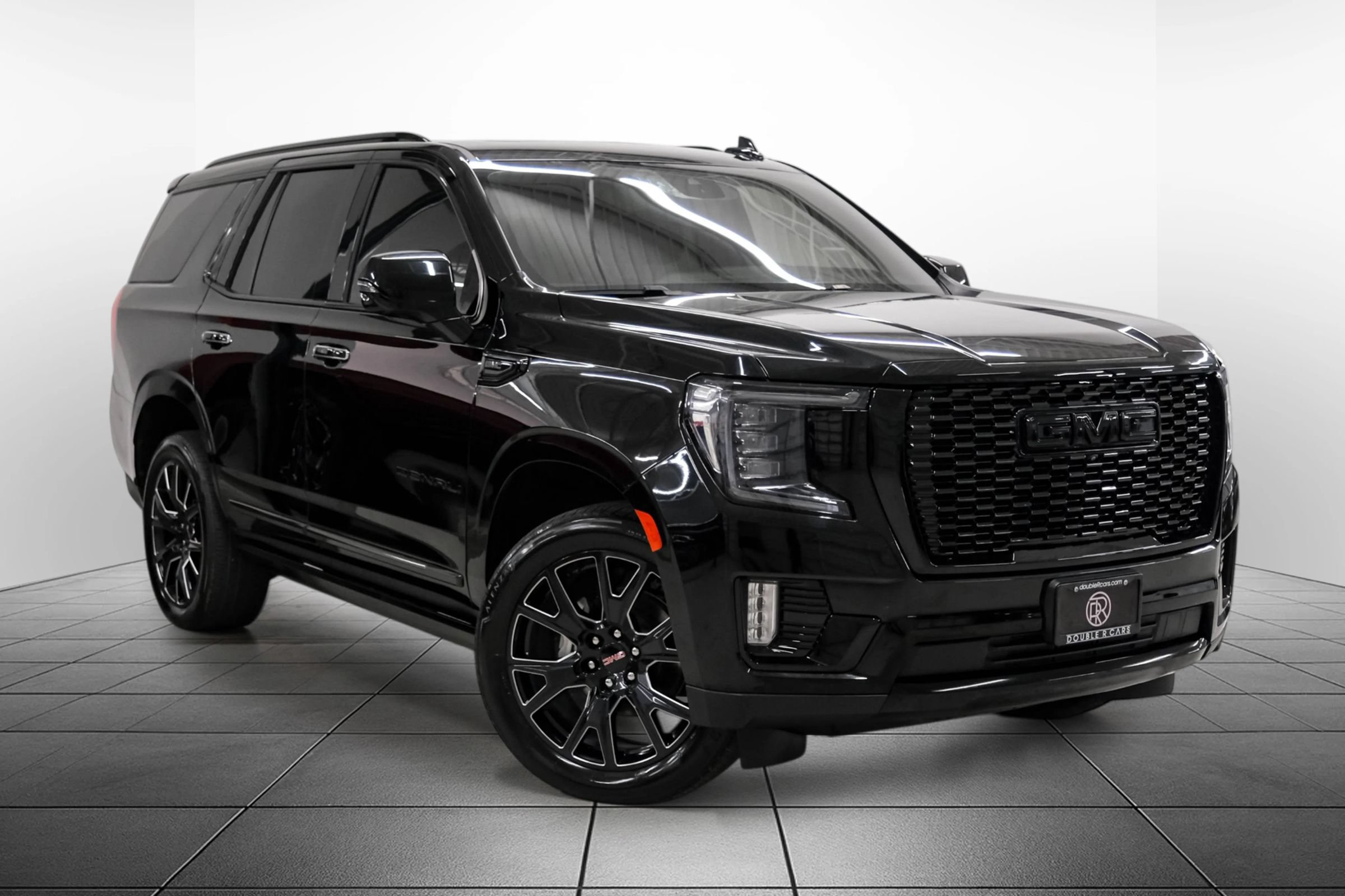 Used 2023 GMC Yukon Denali w/ LPO, Floor Liner Package RWD image 6