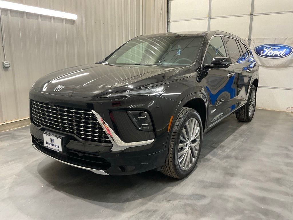 Used 2026 Buick Enclave Avenir w/ Super Cruise Package image 3