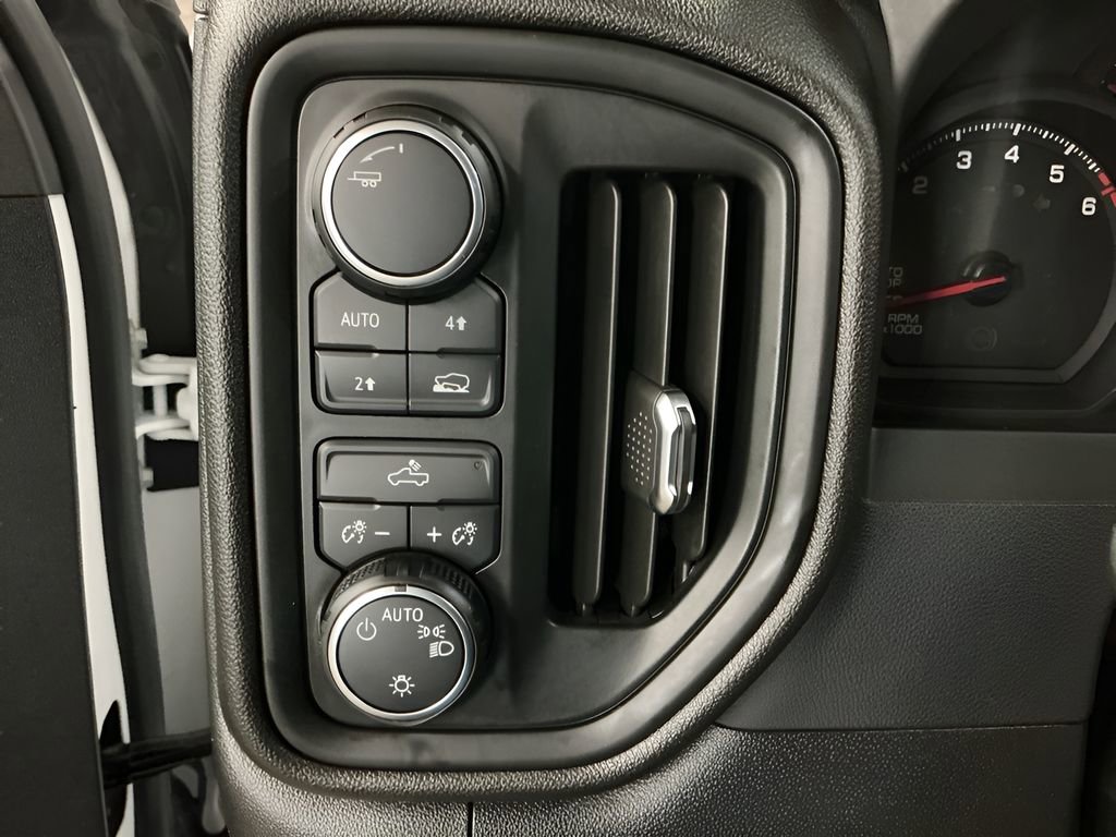 Used 2025 Chevrolet Silverado 1500 W/T w/ WT Value Package image 12
