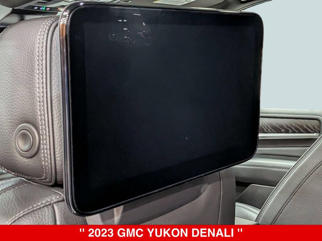 Used 2023 GMC Yukon Denali w/ Advanced Technology Package AWD/4WD image 33