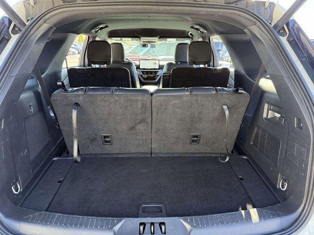 Used 2025 Ford Explorer ST-Line image 7