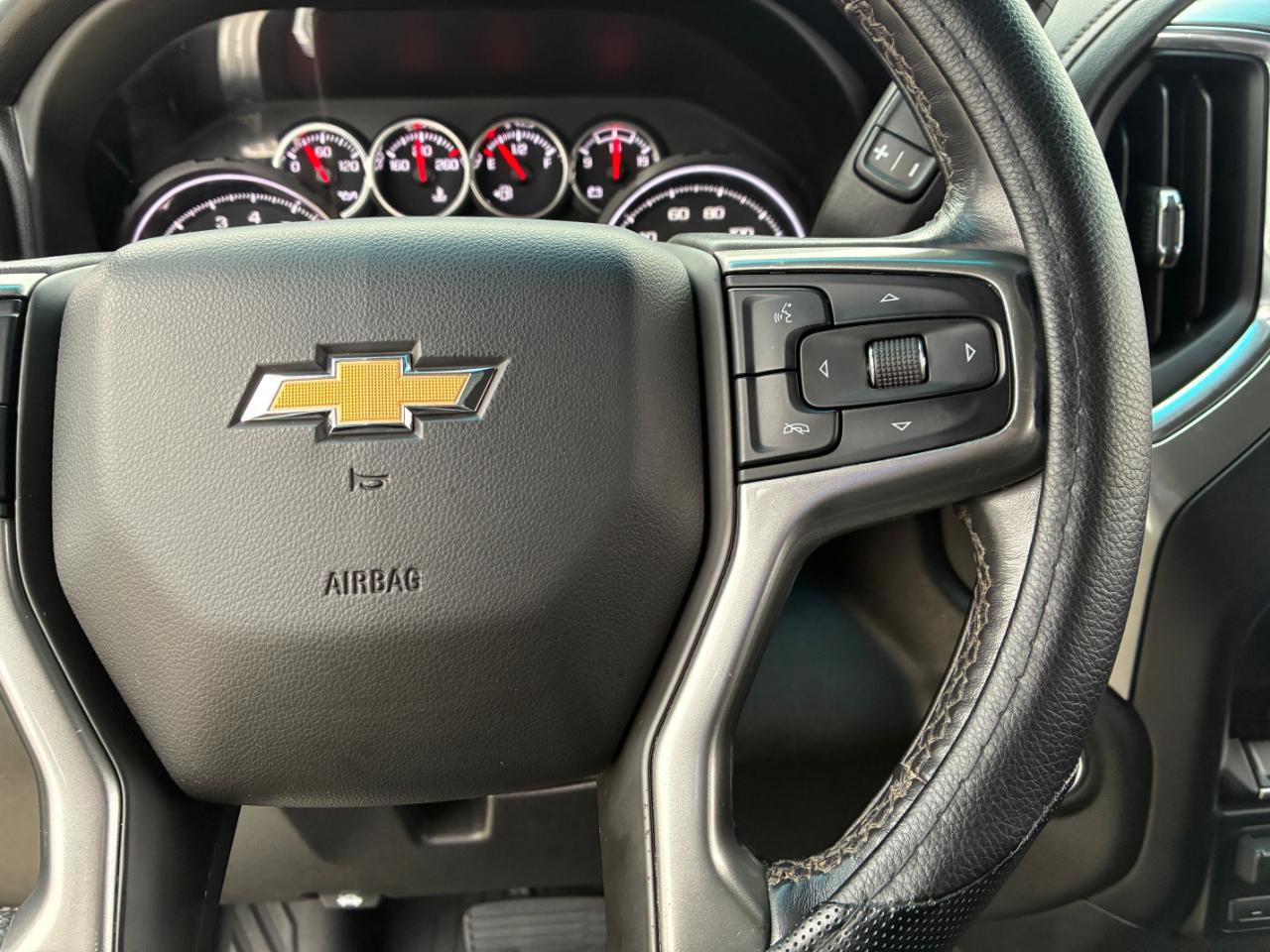 Used 2021 Chevrolet Silverado 1500 LT w/ Texas Edition Plus AWD/4WD image 26