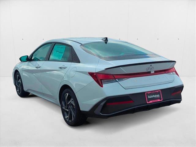 New 2025 Hyundai Elantra Sport image 9