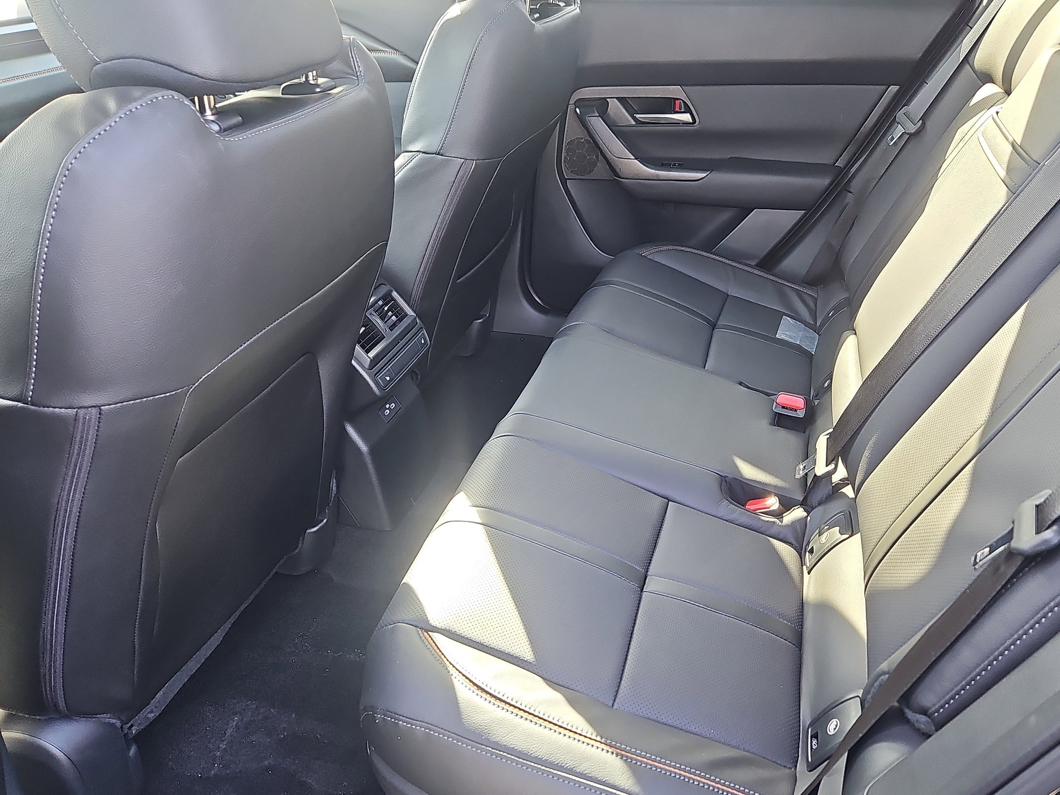 New 2026 MAZDA CX-50 2.5 Hybrid w/ Premium Plus Pkg image 19