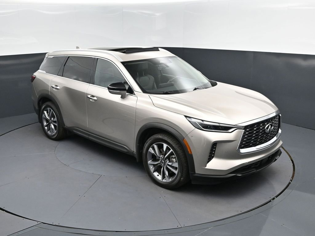 Used 2023 INFINITI QX60 Luxe w/ Cargo Package