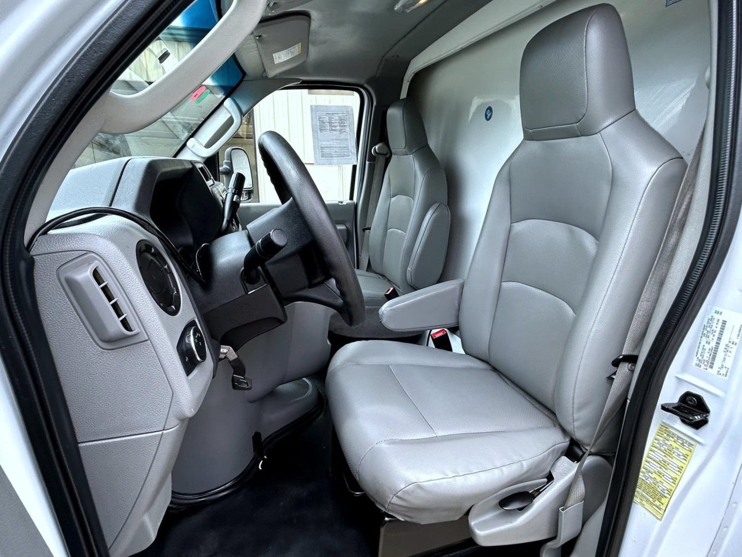 Used 2021 Ford E-350 and Econoline 350 Super Duty w/ Power Windows & Locks Group RWD image 10