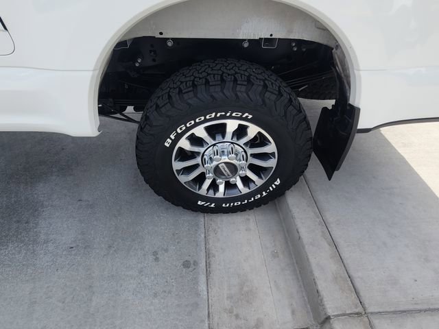 Used 2021 Ford F250 Lariat w/ Lariat Value Package image 47