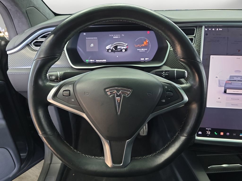 Used 2017 Tesla Model X 100D image 12