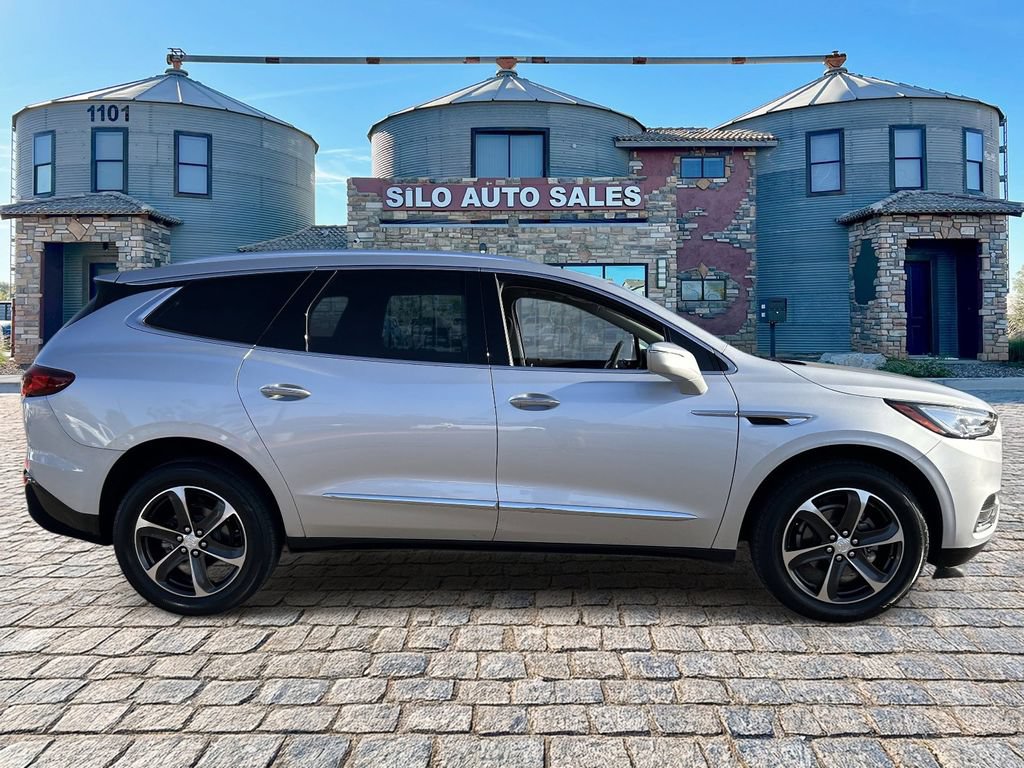 Used 2020 Buick Enclave Essence w/ Sport Touring Edition FWD image 6