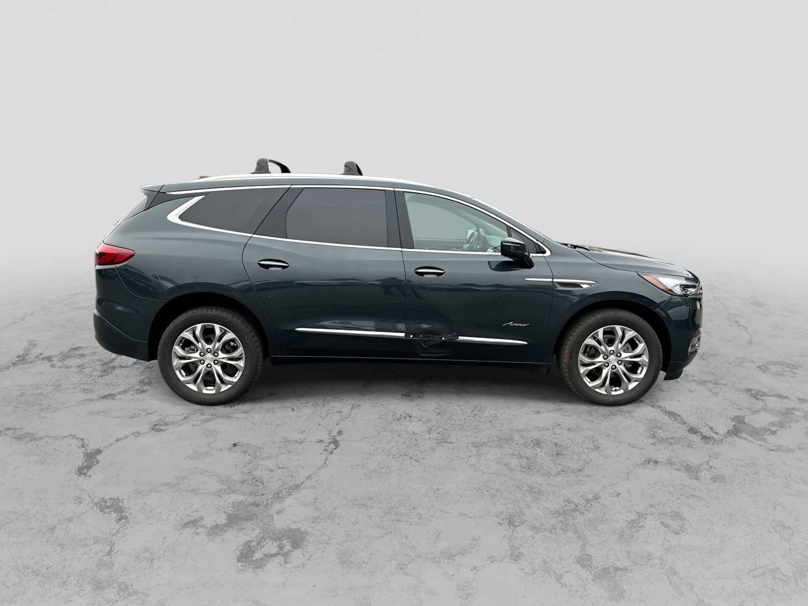 Used 2020 Buick Enclave Avenir w/ Avenir Technology Package AWD/4WD image 9