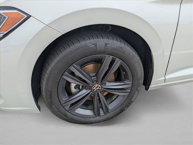 Used 2023 Volkswagen Jetta SE FWD image 22