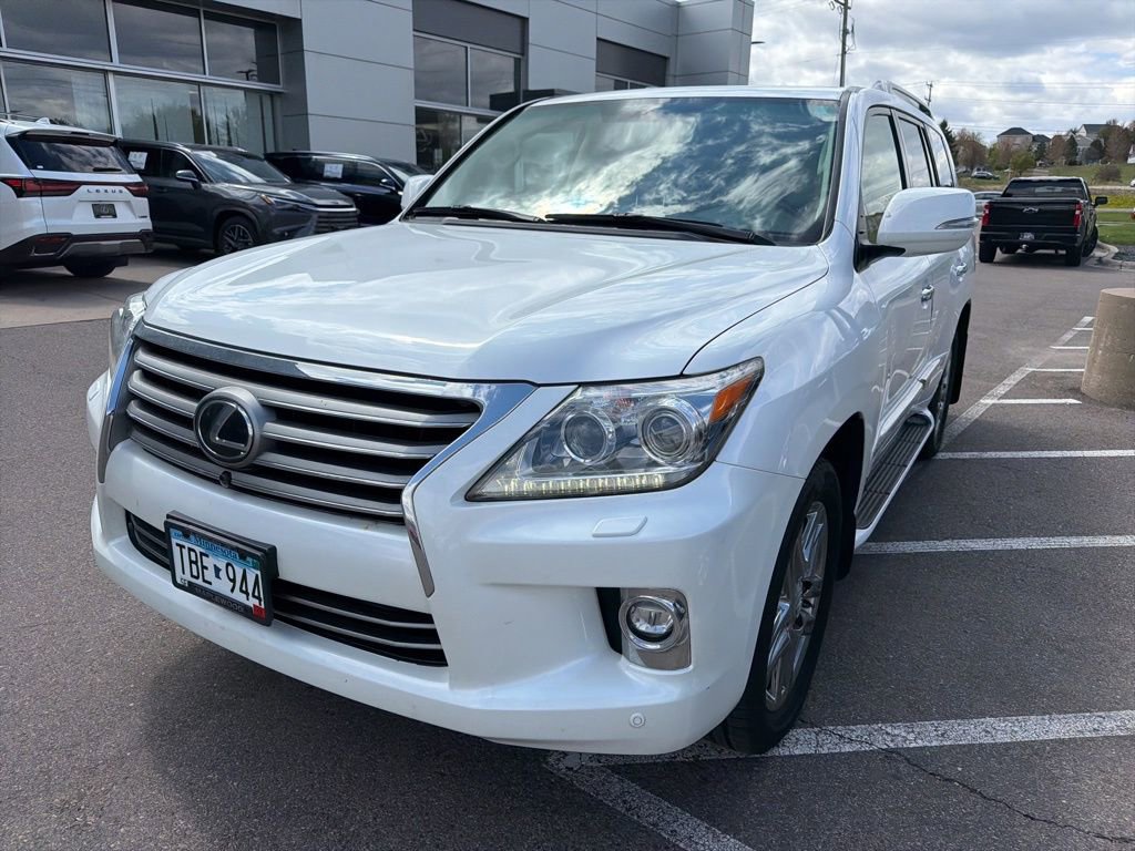 Used 2014 Lexus LX 570 4WD image 5