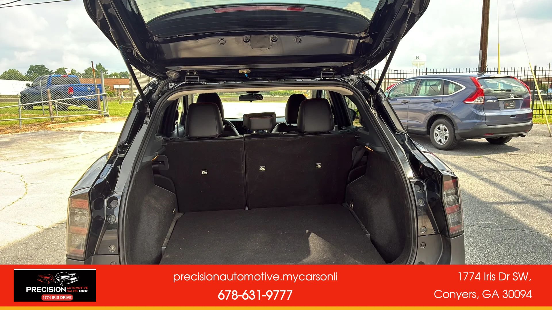 Used 2025 Nissan Kicks SR FWD image 16