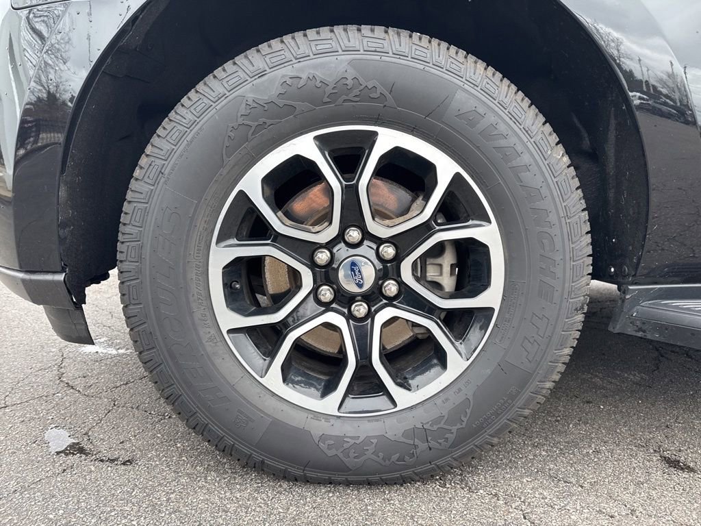 Used 2024 Ford Expedition XLT image 45