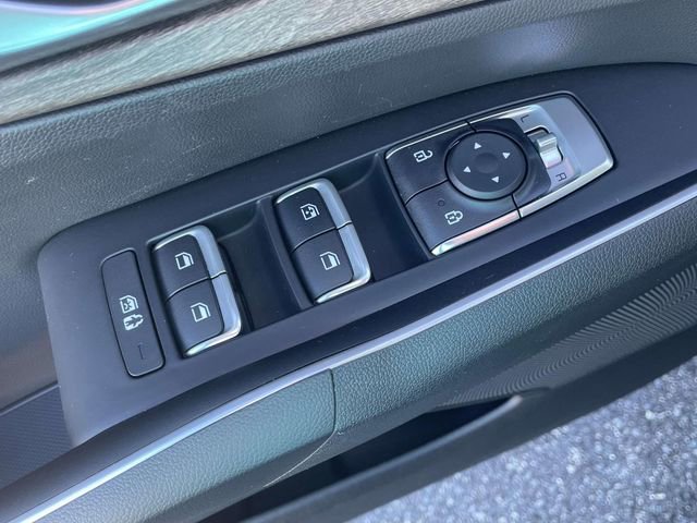 Used 2022 Kia Sorento S w/ Panoramic Sunroof Package image 17