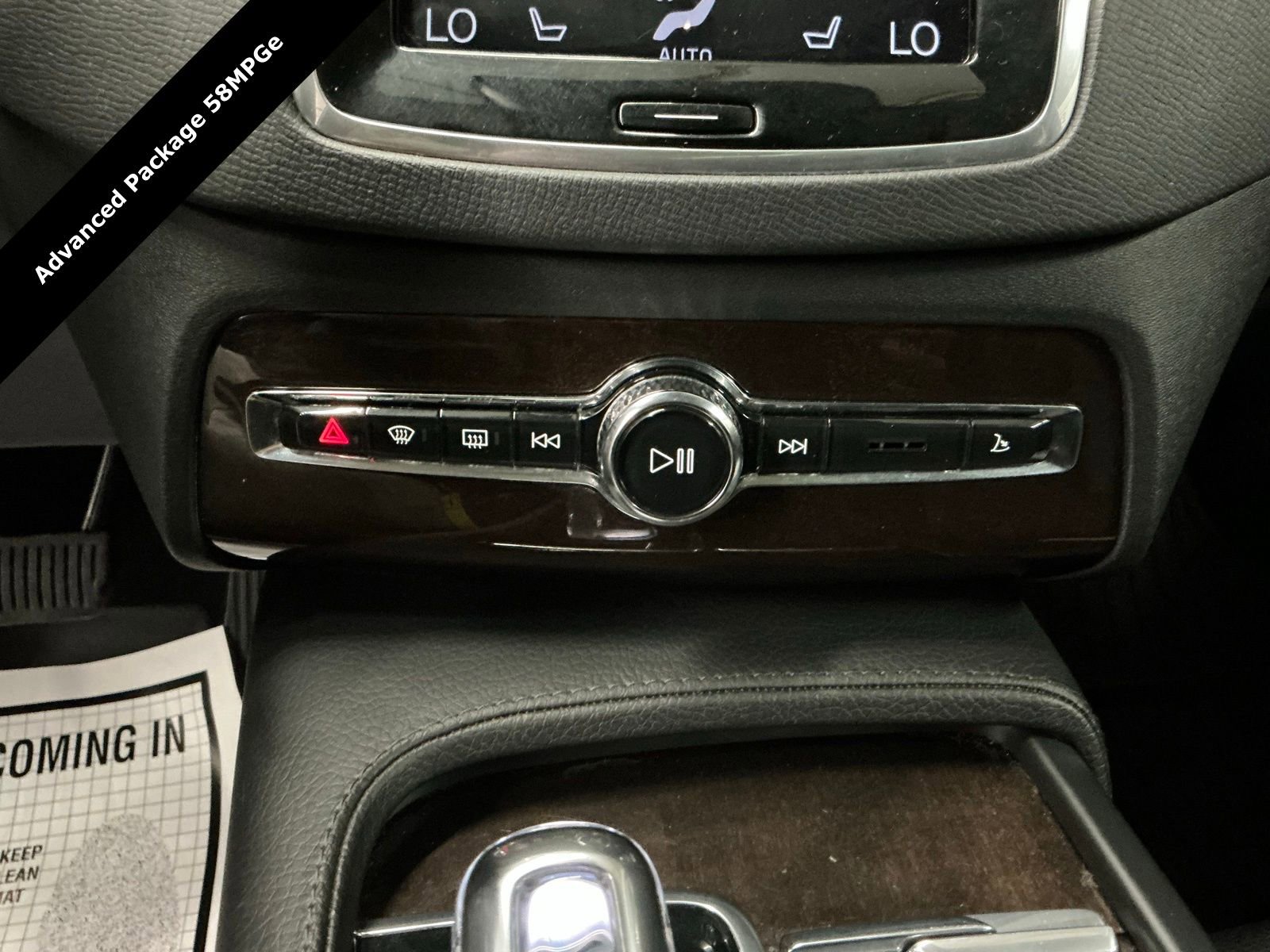 Used 2019 Volvo XC90 T8 Momentum w/ Advanced Package image 29