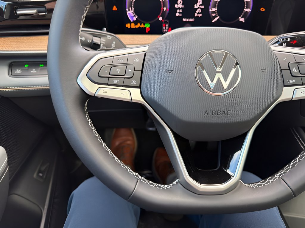 New 2027 Volkswagen Atlas SE AWD/4WD image 14