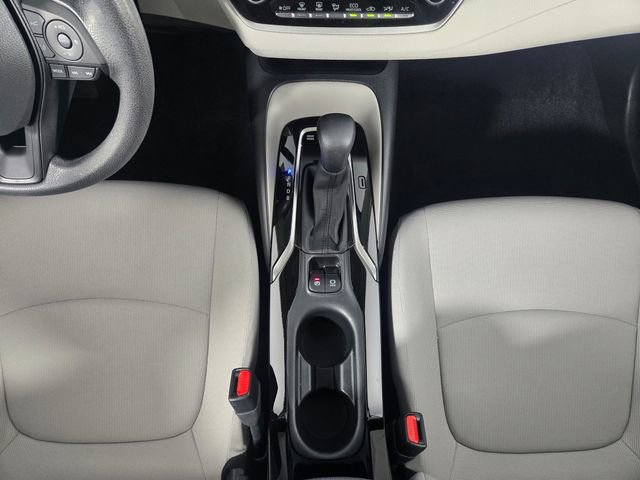 Used 2022 Toyota Corolla LE image 24