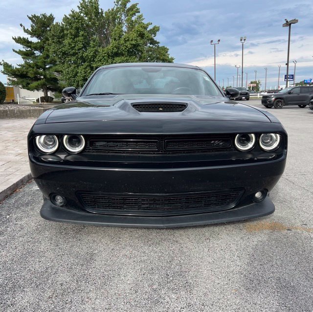 Certified 2021 Dodge Challenger R/T w/ Blacktop Package RWD image 3