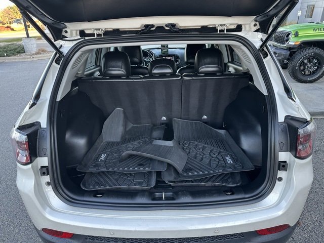 Used 2021 Jeep Compass Limited image 10