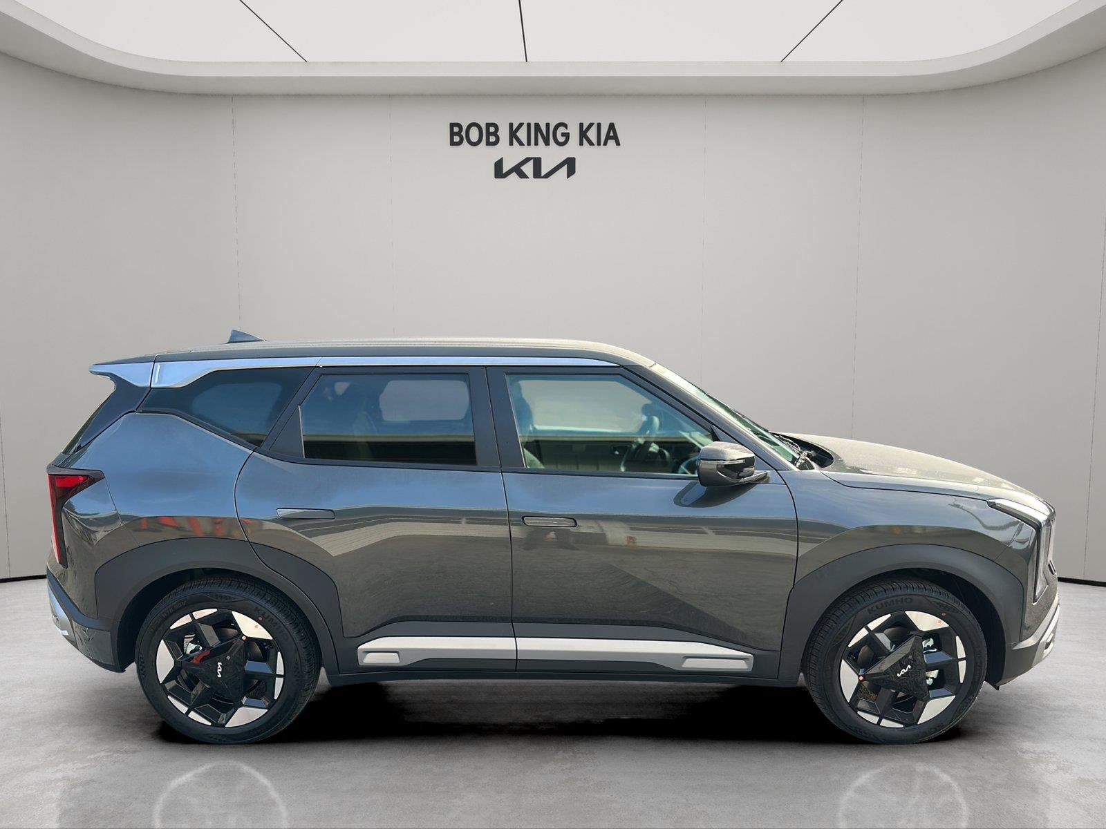 New 2027 Kia Seltos S FWD image 6