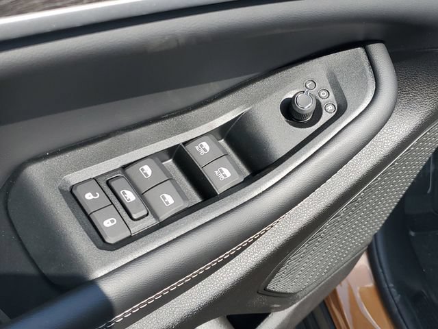 New 2026 Jeep Grand Cherokee L Limited w/ Limited Altitude Package AWD/4WD image 18