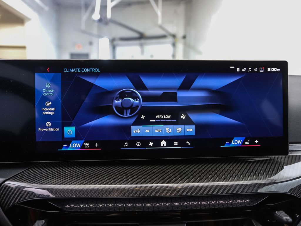 New 2026 BMW M2 w/ Carbon Package RWD image 19
