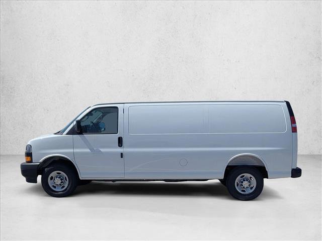 New 2026 Chevrolet Express 2500 Extended w/ Driver Convenience Package RWD image 5