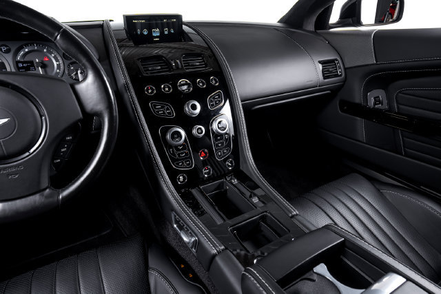 Used 2016 Aston Martin DB9 GT RWD image 29
