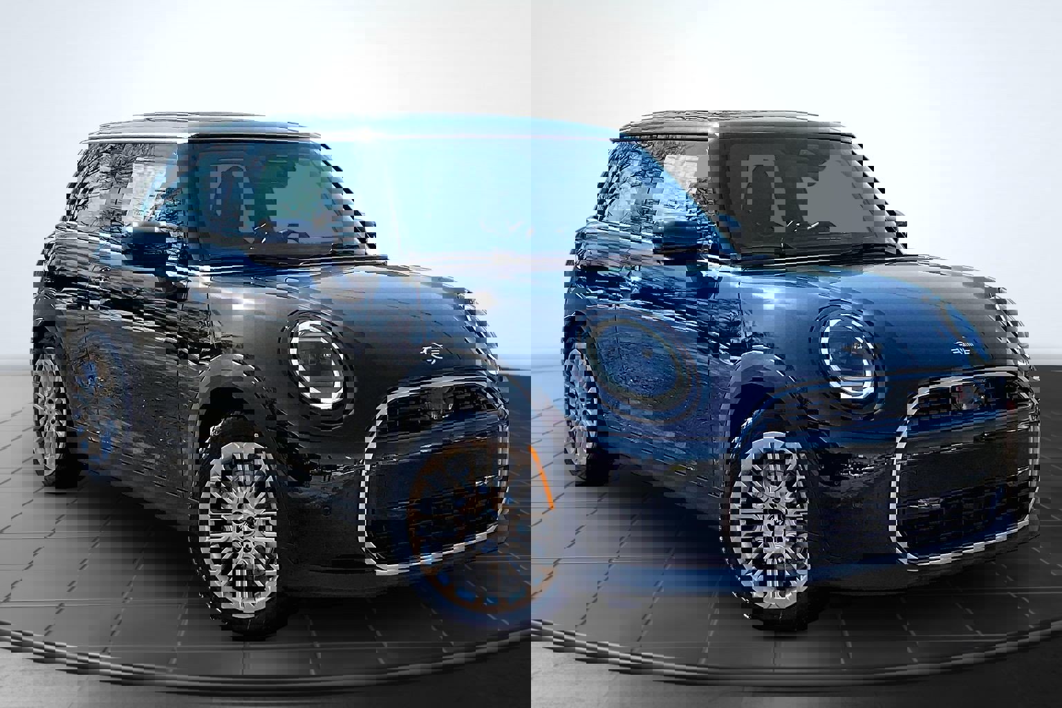 New 2026 MINI Cooper S image 2