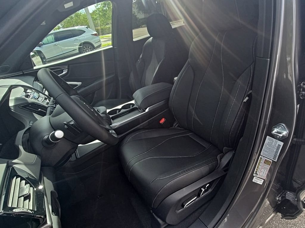 New 2026 Acura RDX SH-AWD image 14