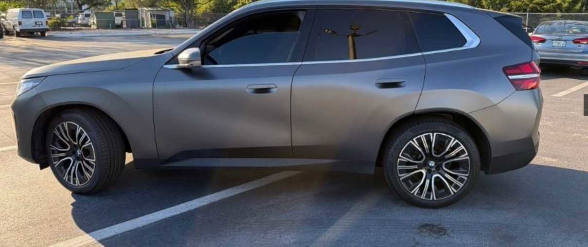 Used 2025 BMW X3 xDrive30i w/ Premium Package image 1