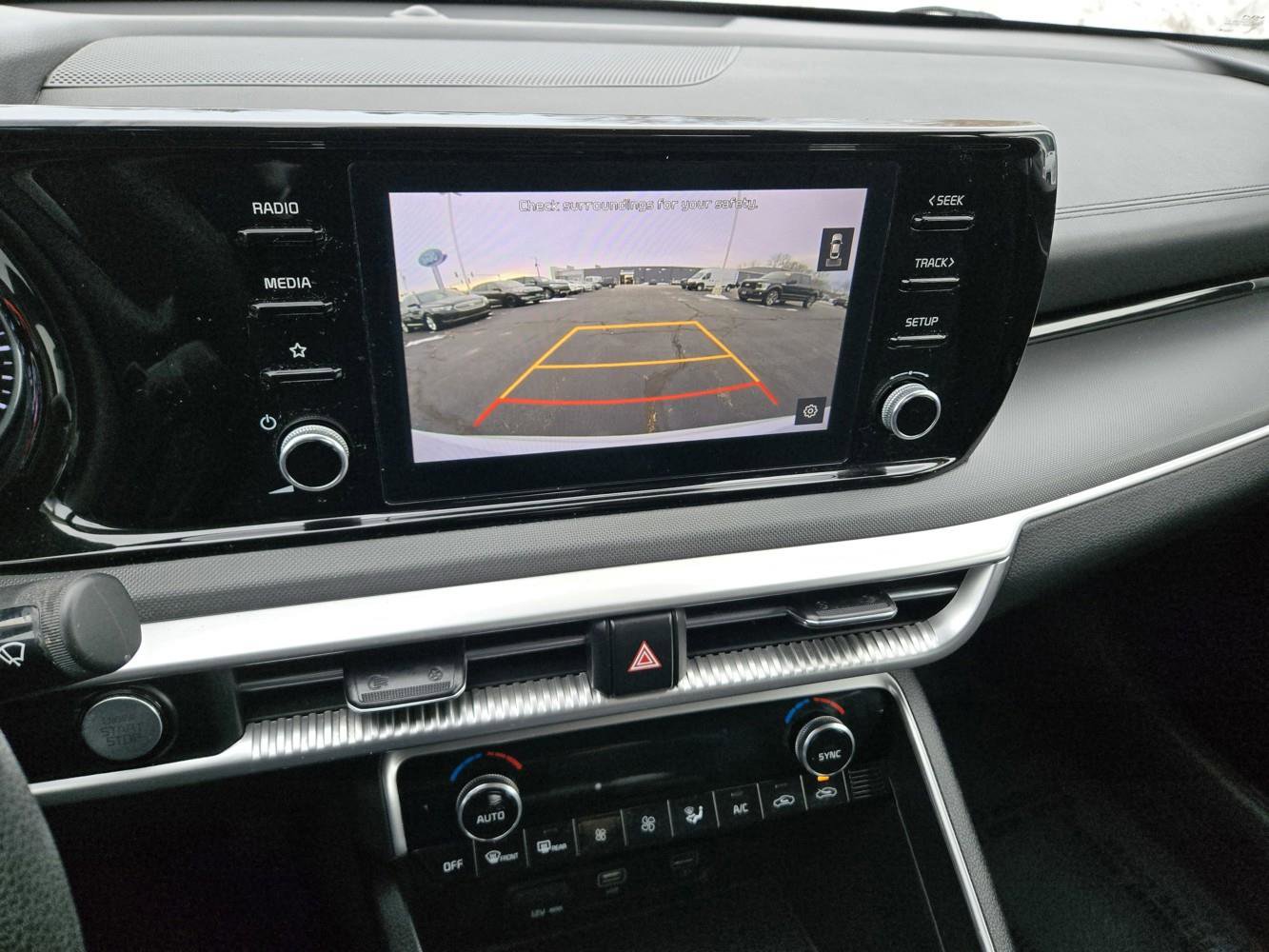 Used 2023 Kia K5 LXS image 10