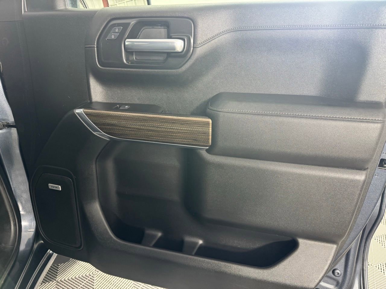 Used 2021 Chevrolet Silverado 1500 RST image 30