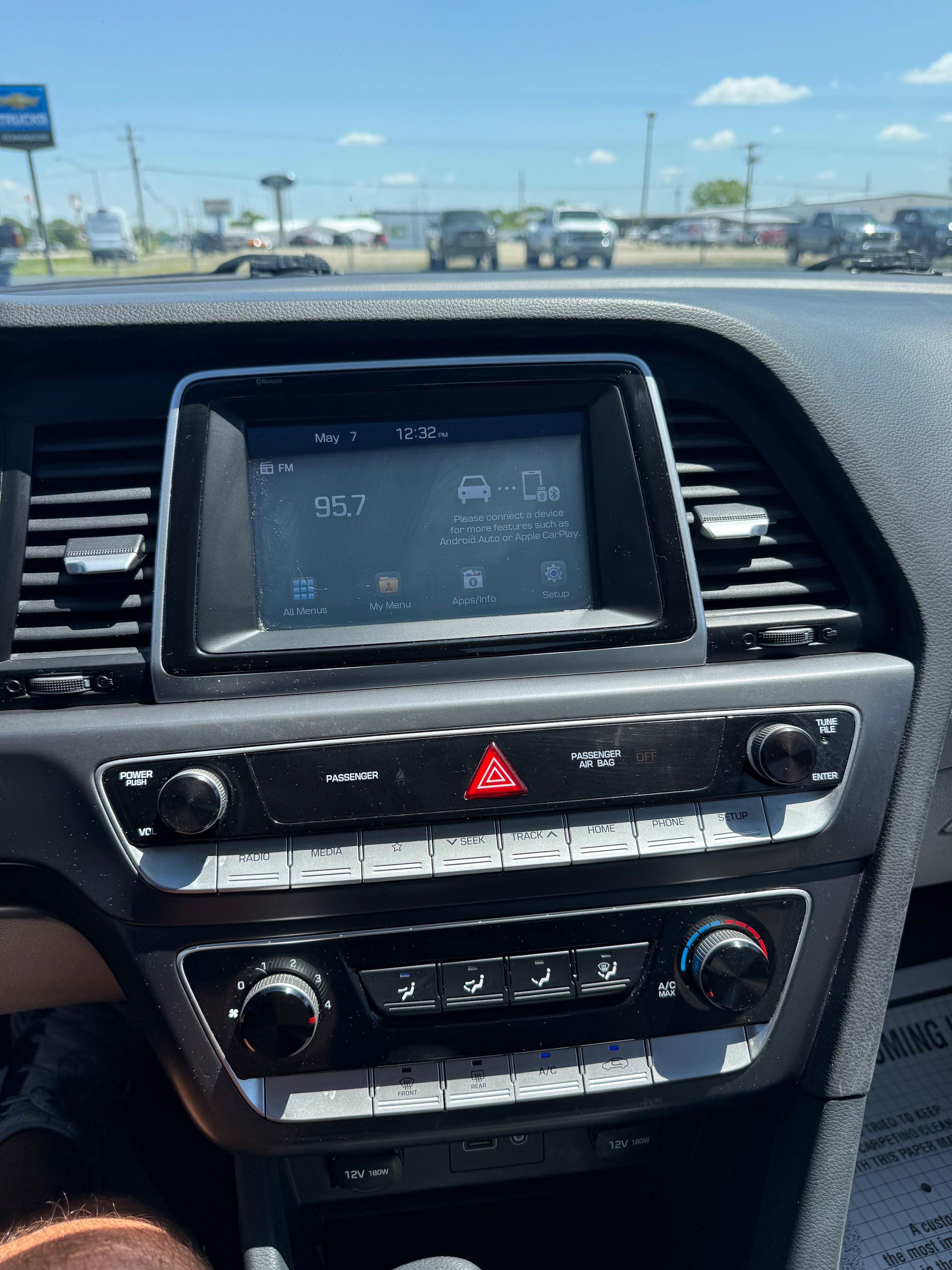 Used 2018 Hyundai Sonata SE FWD image 16