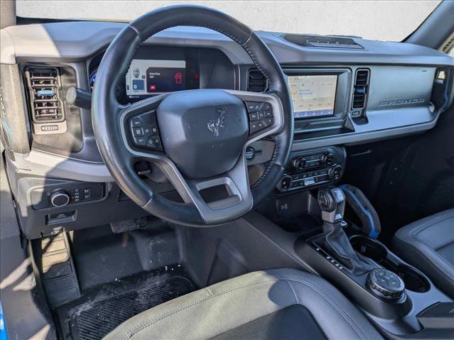 Used 2021 Ford Bronco Black Diamond w/ Sasquatch Package image 10