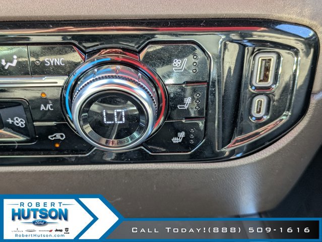 Used 2023 GMC Sierra 1500 SLT image 27