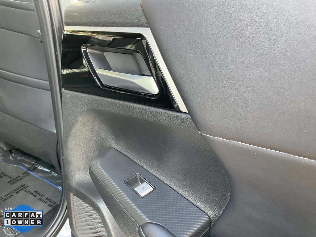 Used 2023 Mitsubishi Outlander SE image 69