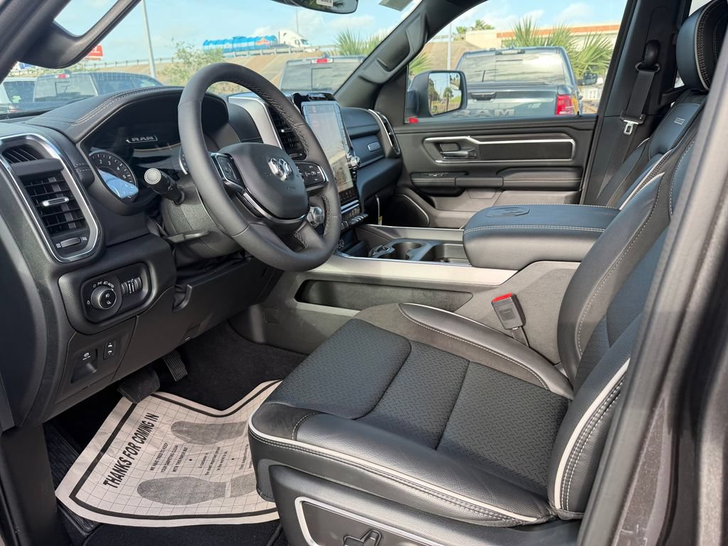 New 2026 RAM 1500 Laramie AWD/4WD image 12