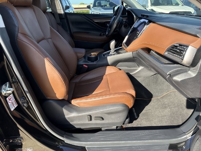 Used 2020 Subaru Outback Touring XT AWD/4WD image 15
