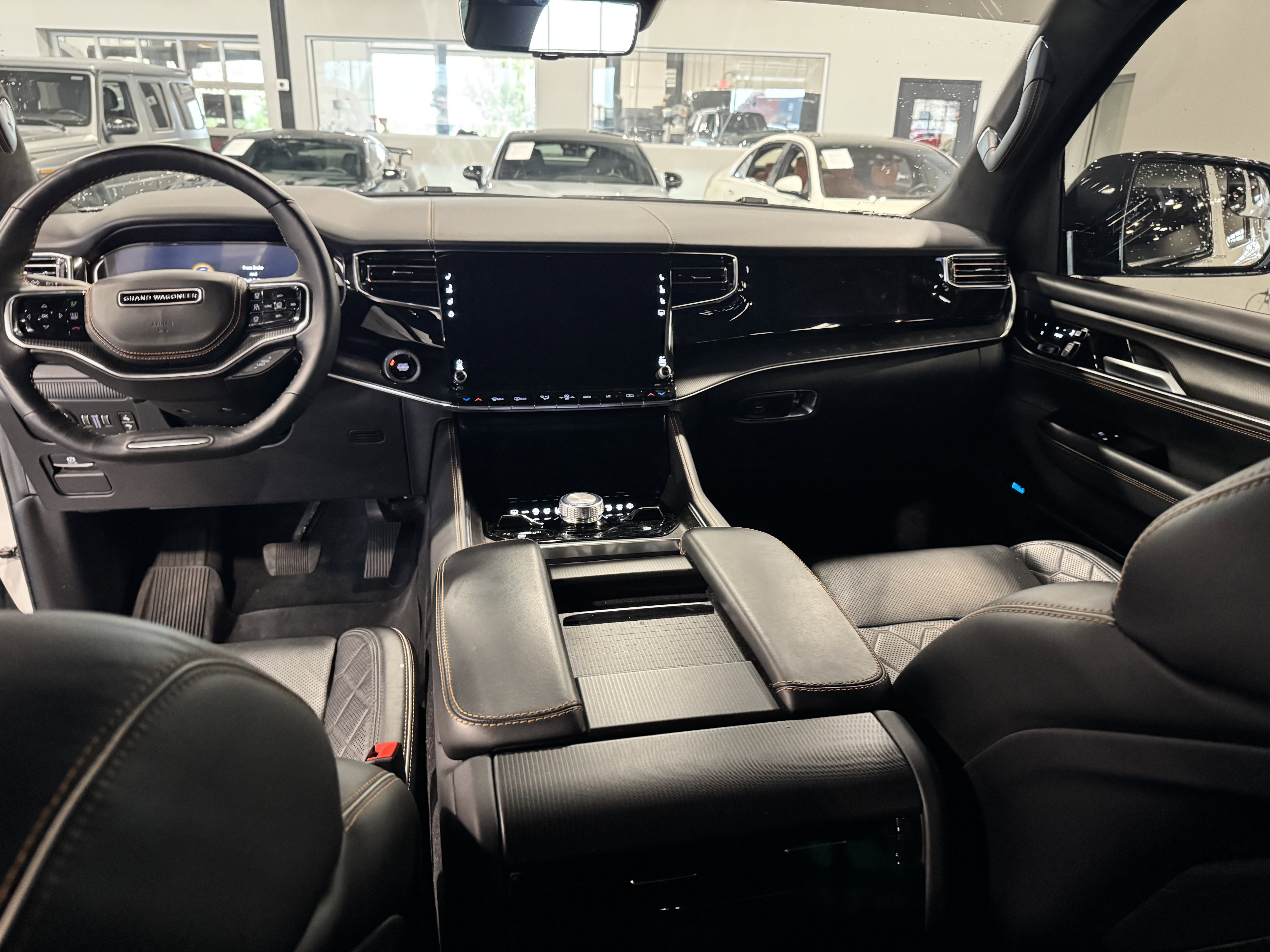 Used 2025 Jeep Grand Wagoneer L Series III w/ Quick Order Packagew 28T image 32