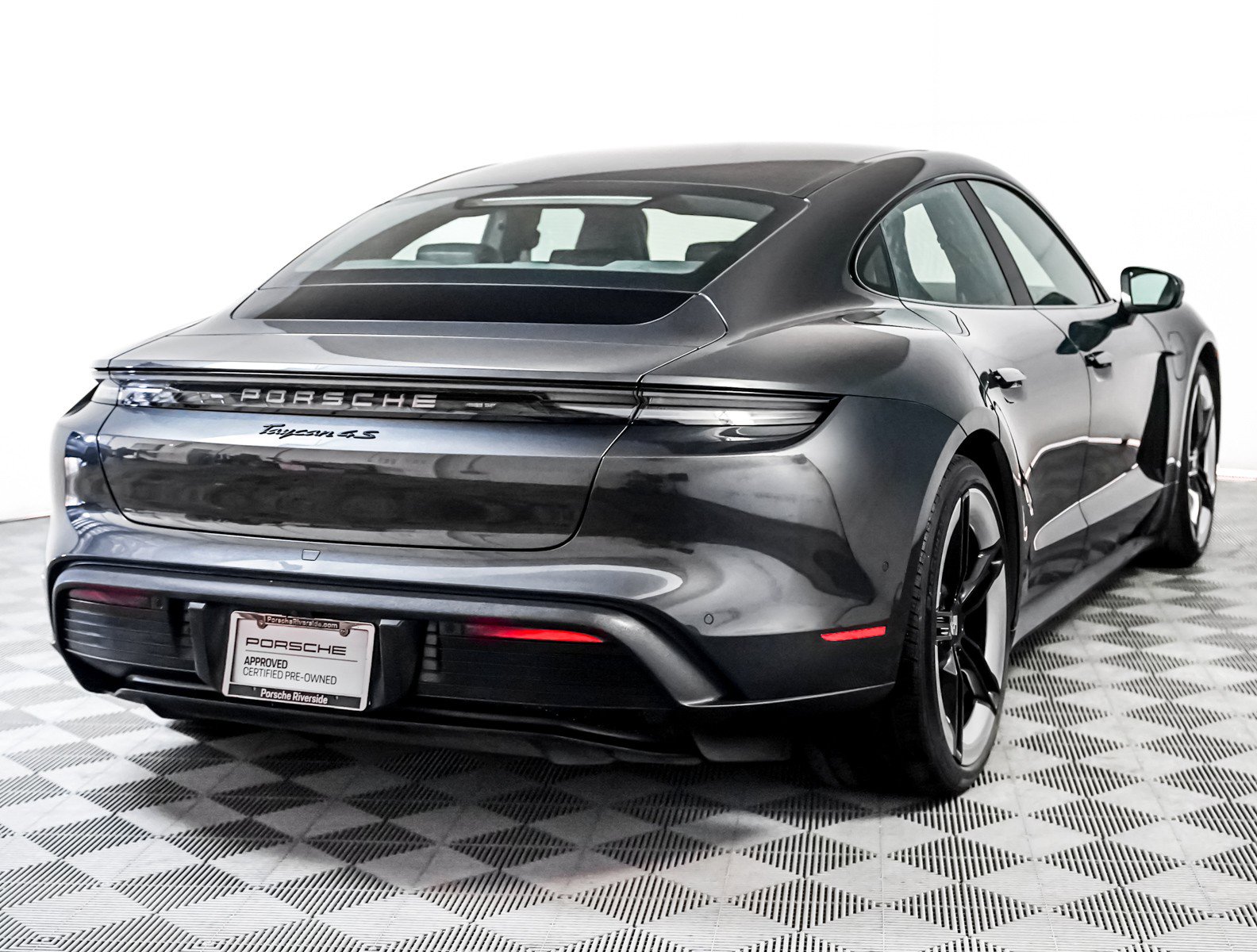 Certified 2025 Porsche Taycan 4S w/ Premium Package image 10