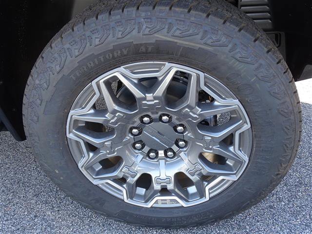 New 2025 GMC Hummer EV 3X w/ LPO, Cargo Utility Package image 5