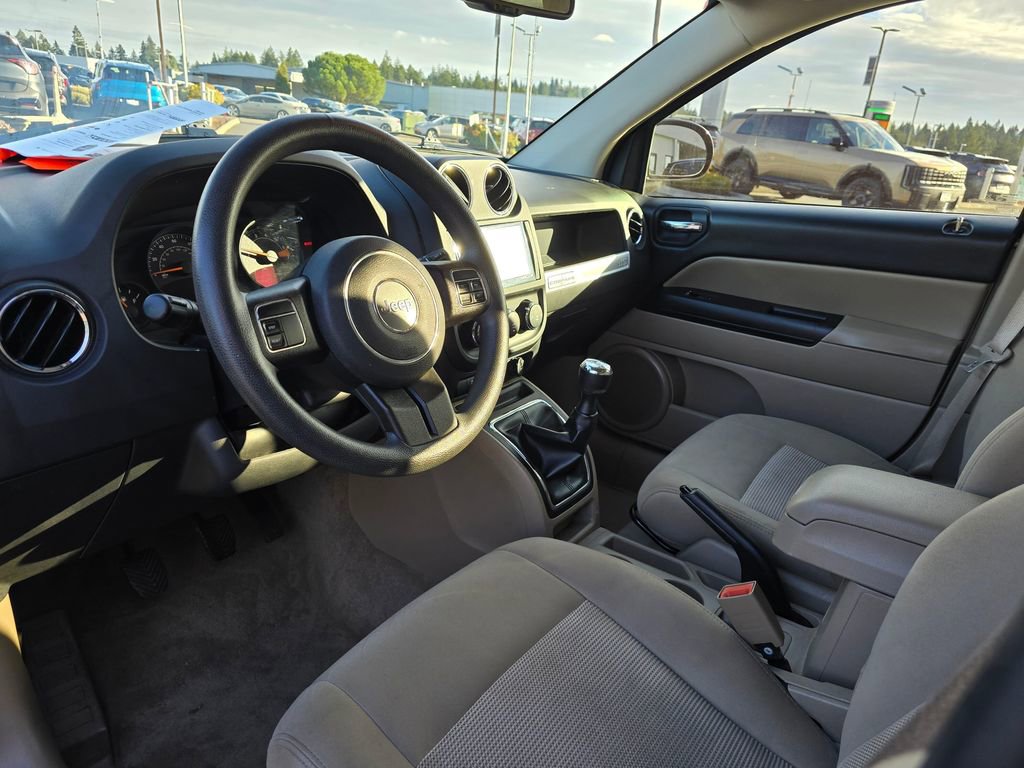 Used 2014 Jeep Compass Sport w/ Power Value Group image 11