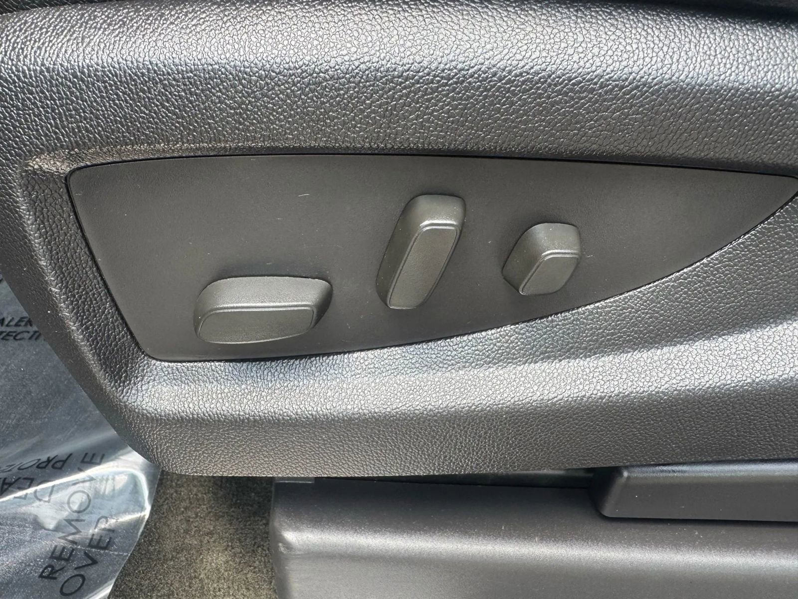 Used 2016 Chevrolet Tahoe LTZ image 25