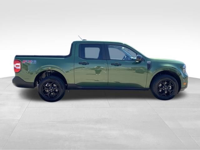 Used 2025 Ford Maverick XLT w/ XLT Luxury Package AWD/4WD image 2